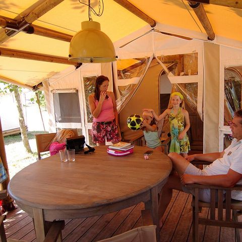 TENTE TOILE ET BOIS 5 personnes - SunLodge Jungle