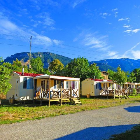 MOBILHOME 4 personnes - Family Classic 26m² - Climatisation + TV