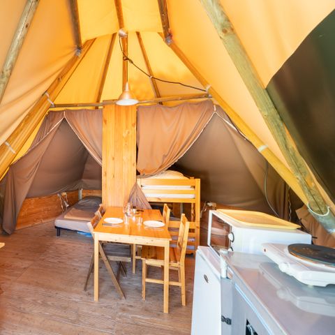 BUNGALOW 4 personnes - Tipi toilé 18m² - sans sanitaires