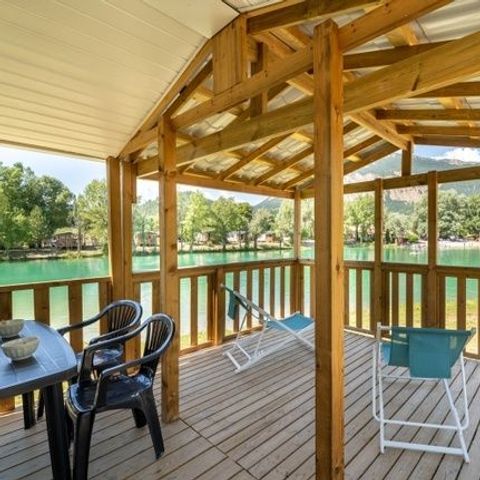 MOBILHOME 4 personnes - Loggia Premium 33m² - Bord de lac - Climatisation - TV