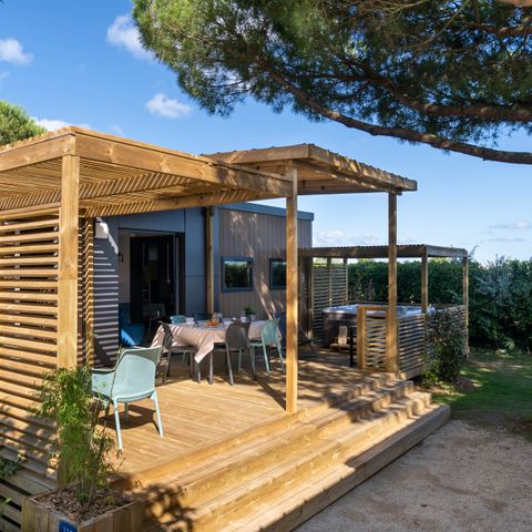 MOBILHOME 6 personnes - EXCLUSIF 3 chambres Jacuzzi  avec suite parentale