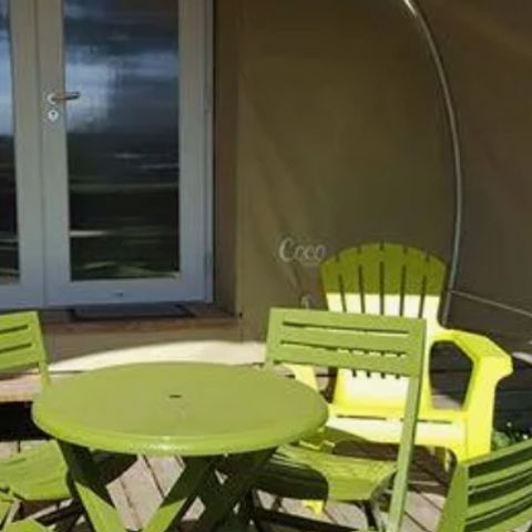 BUNGALOW TOILÉ 4 personnes - COCO SWEET, sans sanitaires