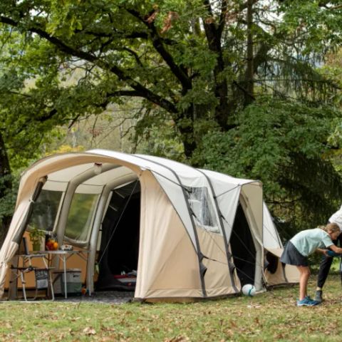 TENTE 4 personnes - LE « PRET A CAMPER » 2/4 p