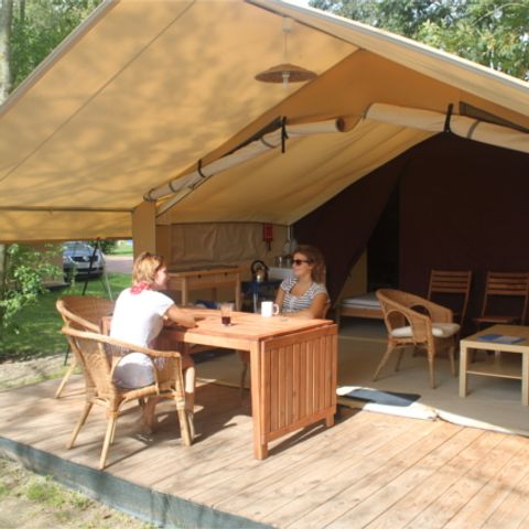 Tente en toile et en bois 5 personnes - Safaritent sans sanitaires