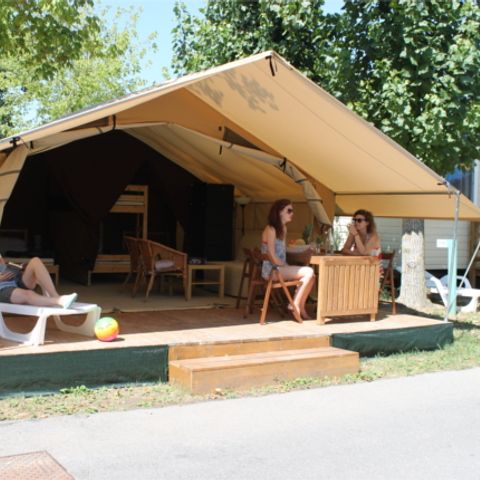 Tente en toile et en bois 5 personnes - Safaritent sans sanitaires