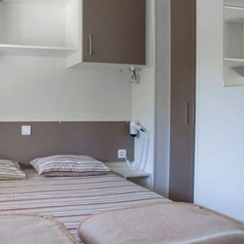 MOBILHOME 6 personnes - Mobil-home | Classic | 2 Ch. | 4/6 Pers. | Terrasse surélevée | Clim.