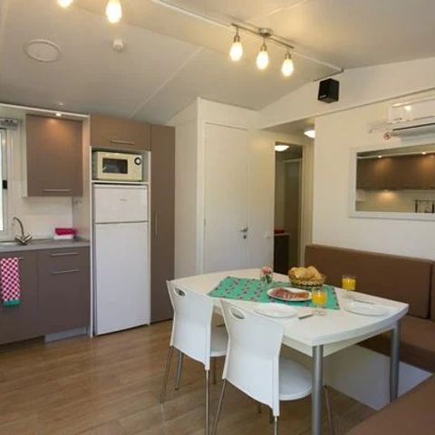 MOBILHOME 6 personnes - Mobil-home | Classic | 3 Ch. | 4/6 Pers. | Terrasse surélevée | Clim.