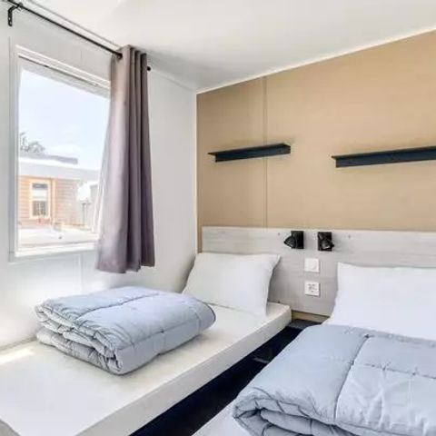 MOBILHOME 4 personnes - Premium | 2 Ch. | 4 Pers. | Terrasse Lounge | Clim. | TV