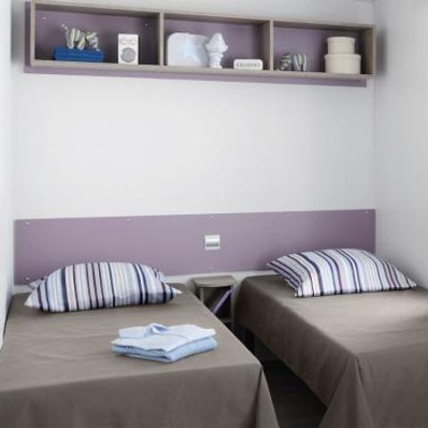 MOBILHOME 7 personnes - Grand 800-3 A/C CD