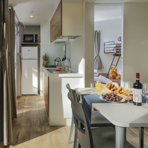 MOBILHOME 5 personnes - hu Stay Premium	Chalet