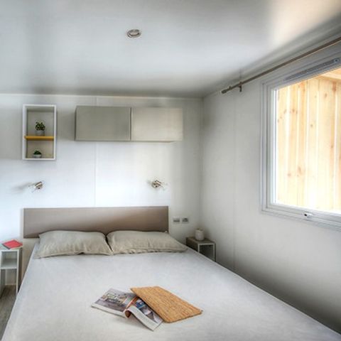 MOBILHOME 6 personnes - Ultimate | 3 Ch. | 6 Pers. | Terrasse surélevée | Jacuzzi | 2 SDB | Clim. | TV