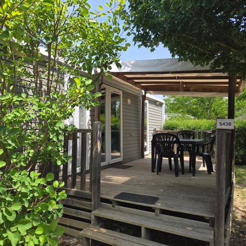 MOBILHOME 4 personnes - Ultimate | 2 Ch. | 4 Pers. | Terrasse surélevée | 2 SDB | Clim. | TV