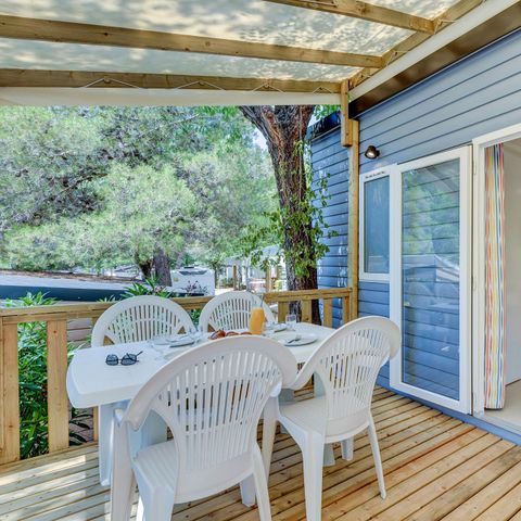 MOBILHOME 6 personnes - Comfort | 3 Ch. | 6 Pers. | Terrasse surélevée | Clim. | TV