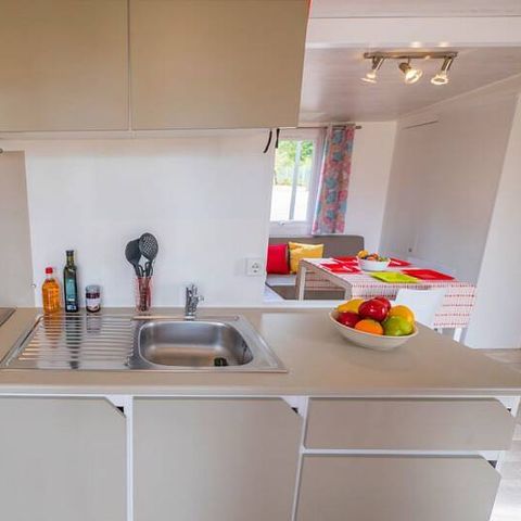 MOBILHOME 6 personnes - Mobil-home | Ultimate | 3 Ch. | 6 Pers. | Terrasse surélevée | 2 SDB | Clim. | TV