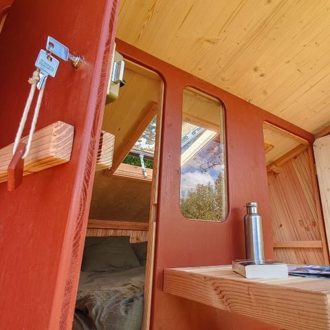 HÉBERGEMENT INSOLITE 2 personnes - Cabanétape