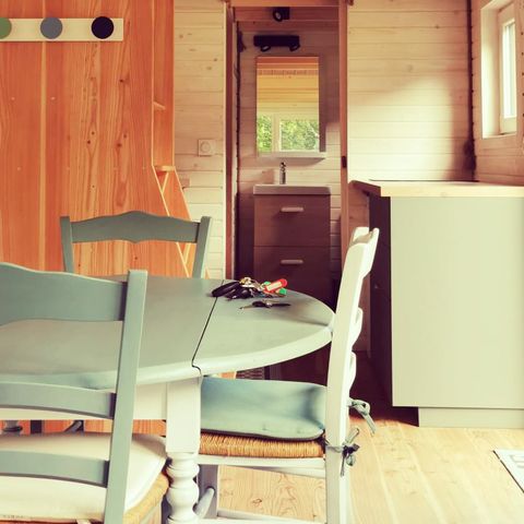 HÉBERGEMENT INSOLITE 6 personnes - Tiny houses