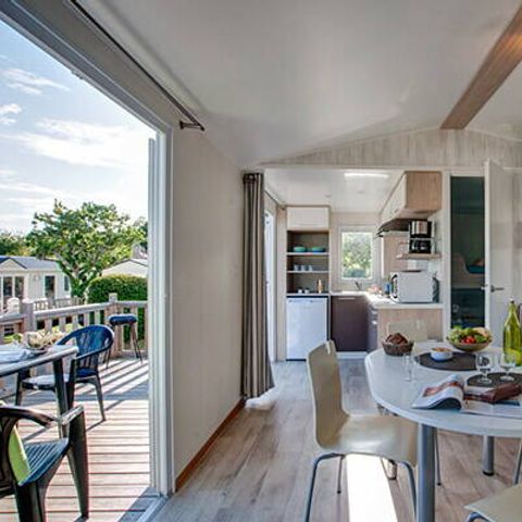 MOBILHOME 4 personnes - Comfort | 2 Ch. | 4 Pers. | Terrasse surélevée non couverte | TV