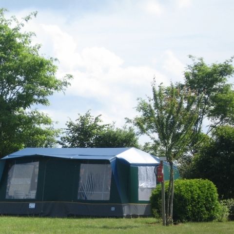 BUNGALOW TOILÉ 6 personnes - Tente de luxe BT, 2 cabines sans sanitaires