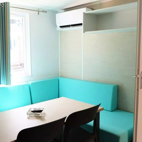 MOBILHOME 6 personnes - Arizona Standard 4 Pièces 6 Personnes Climatisé + TV