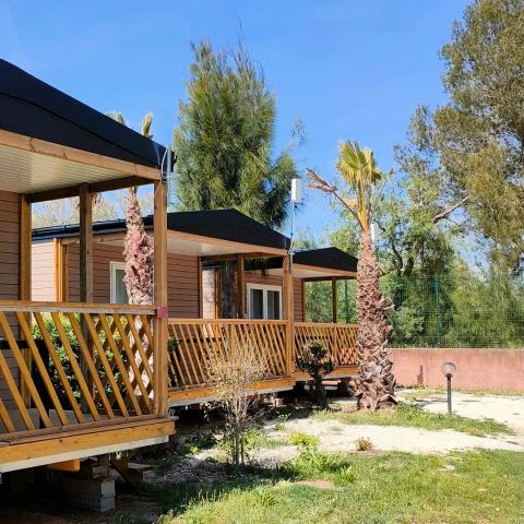 MOBILHOME 4 personnes - California 3 Pièces 4 Personnes Climatisé + TV
