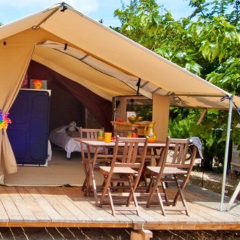 Tente en toile et en bois 4 personnes - TRAPPEUR 2 chambres, sans sanitaires