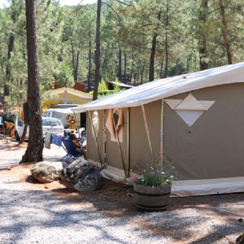 BUNGALOW TOILÉ 6 personnes - Canada 3 chambres - sans sanitaire
