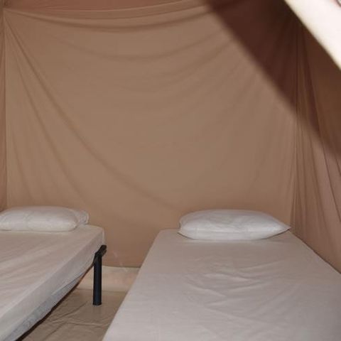 BUNGALOW TOILÉ 6 personnes - Canada 3 chambres - sans sanitaire