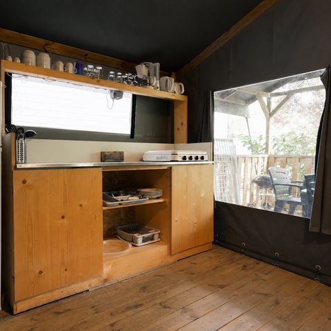 Bungalow toilé 4 personnes - Bungalow tente Glamping Camomille