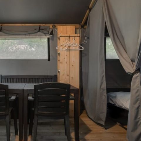 Bungalow toilé 4 personnes - Bungalow tente Glamping Camomille