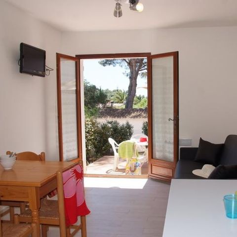 GÎTE 4 personnes - LE LEVANT