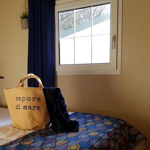 MOBILHOME 6 personnes - MH Les Pins 6p 3 Ch 1 Sdb