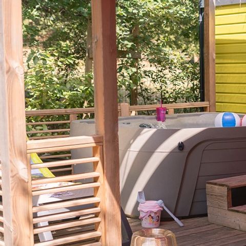 MOBILHOME 4 personnes - DUO PREMIUM JACUZZI