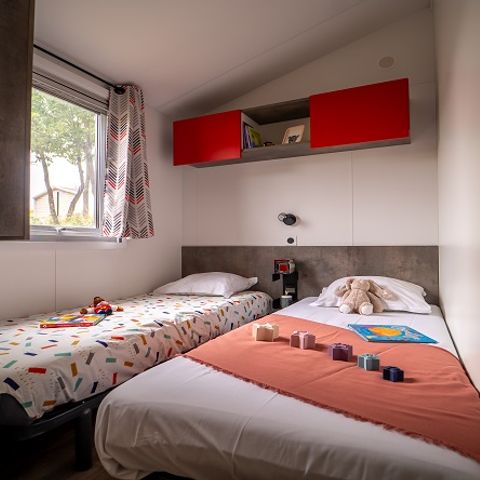 MOBILHOME 8 personnes - Quattro Premium avec jacuzzi