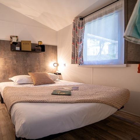 MOBILHOME 8 personnes - Quattro Premium avec jacuzzi