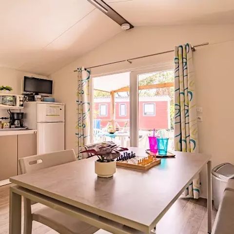 MOBILHOME 4 personnes - Loisirs 3 Pièces 4 Personnes Climatisé + TV