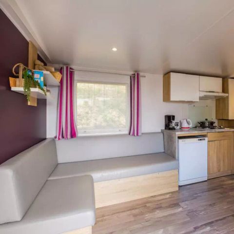 MOBILHOME 4 personnes - Mobil-home | Comfort | 2 Ch. | 4 Pers. | Terrasse surélevée | Clim. | TV
