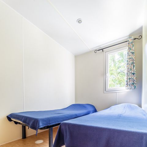 MOBILHOME 6 personnes - (SANS SANITAIRES)