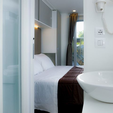 MOBILHOME 5 personnes - hu Stay Premium	Chalet 