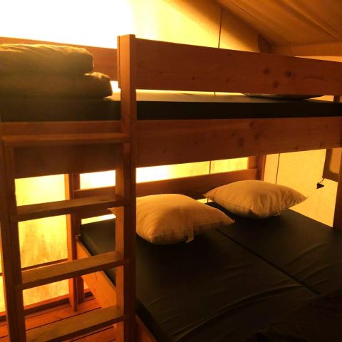 TENTE TOILE ET BOIS 5 personnes - Tente Kalahari XL 3 Pièces 5 Personnes Sans Sanitaire