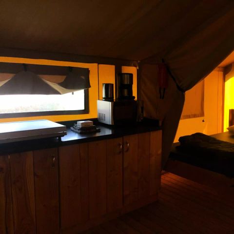 Tente en toile et en bois 5 personnes - Tente Kalahari XL 3 Pièces 5 Personnes Sans Sanitaire
