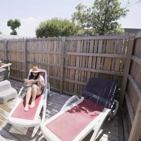 MOBILHOME 4 personnes - Duo Premium 3 Pièces 4 Personnes Jacuzzi + Climatisé + TV