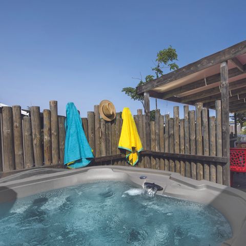 MOBILHOME 4 personnes - Gamme Duo Premium Jacuzzi