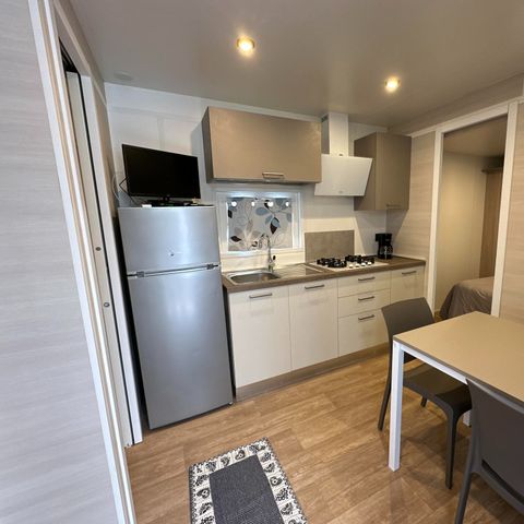 MOBILHOME 4 personnes - SENZA VISTA LAGO 24mq terrazzo/veranda CHIUSO