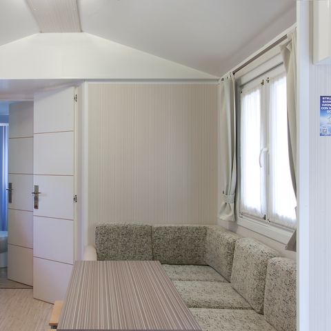 MOBILHOME 4 personnes - SENZA VISTA LAGO 24mq terrazzo/veranda chiuso