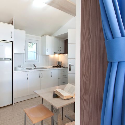 MOBILHOME 4 personnes - SENZA VISTA LAGO 24mq terrazzo/veranda CHIUSO