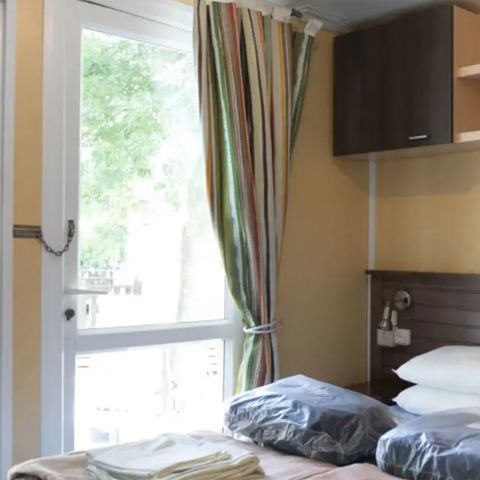 MOBILHOME 8 personnes - Platine, 3 chambres, Par Lifestyle Holidays