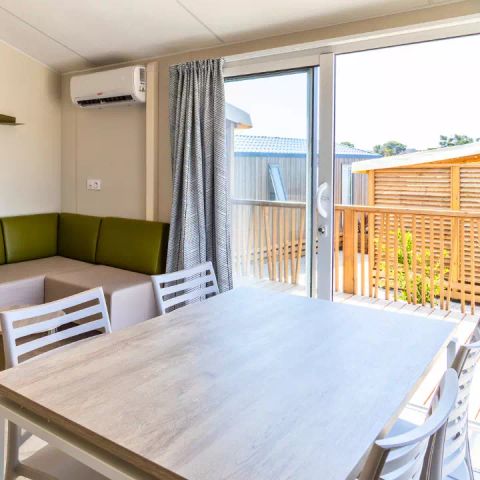 MOBILHOME 6 personnes - Mobil Home Premium Large 4 Pièces 6 Personnes Climatisé + TV