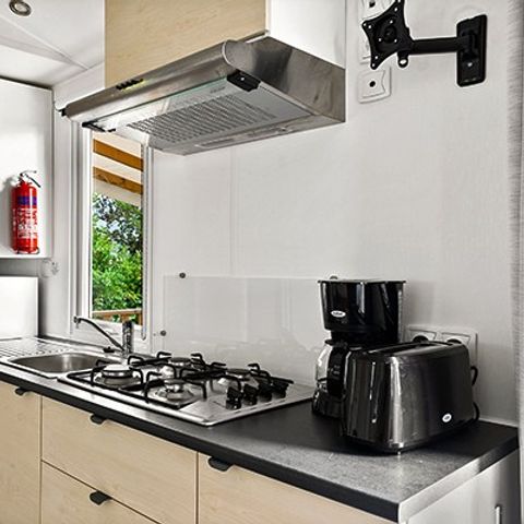 MOBILHOME 4 personnes - Comfort | 2 Ch. | 4 Pers. | Terrasse surélevée | Clim.