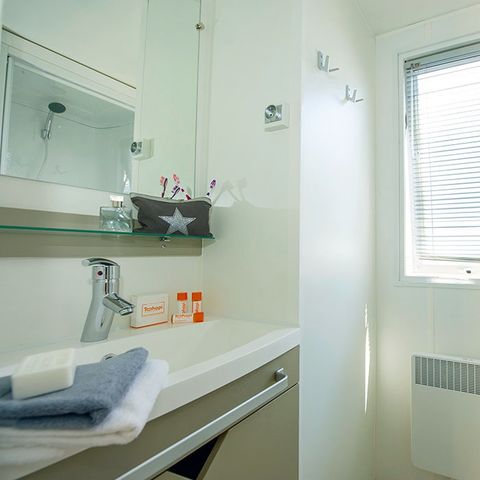 MOBILHOME 6 personnes - Comfort | 3 Ch. | 6 Pers. | Terrasse simple | Clim.