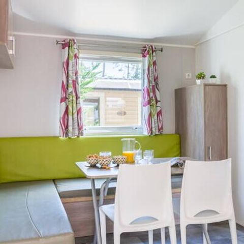 MOBILHOME 6 personnes - Comfort | 3 Ch. | 6 Pers. | Terrasse surélevée | Clim.